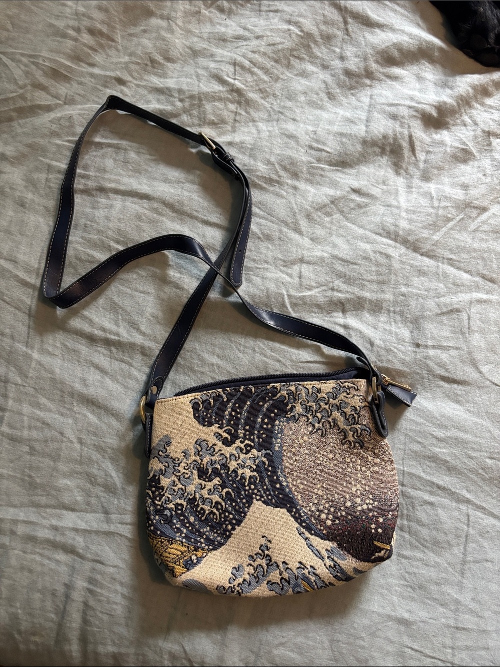 Tapestry Wave Crossbody Bag - Navy & Beige